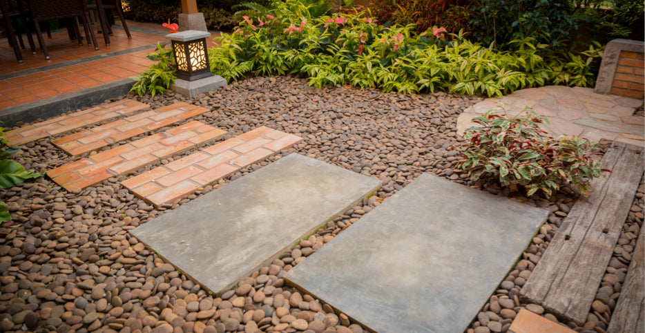 Decorative Aggregates, Garden Stones & Slate Chippings